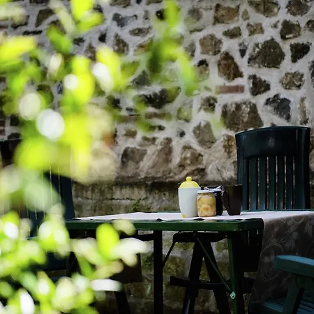 Holiday home Belvilla By Oyo In Pacaino With Pool Paciano