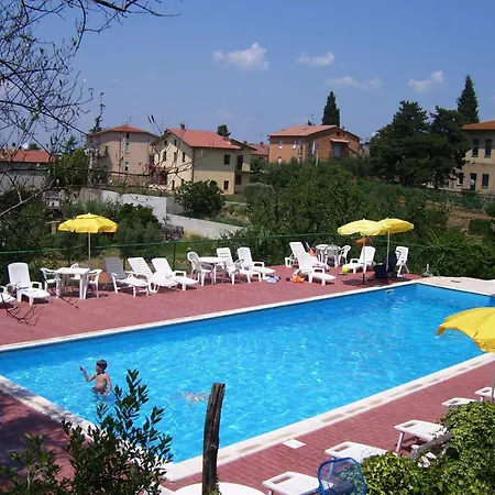 Holiday home Belvilla By Oyo In Pacaino With Pool Paciano